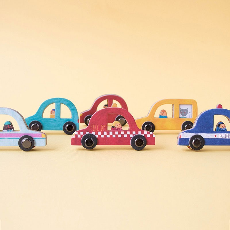 un jeu libre de voitures et de routes